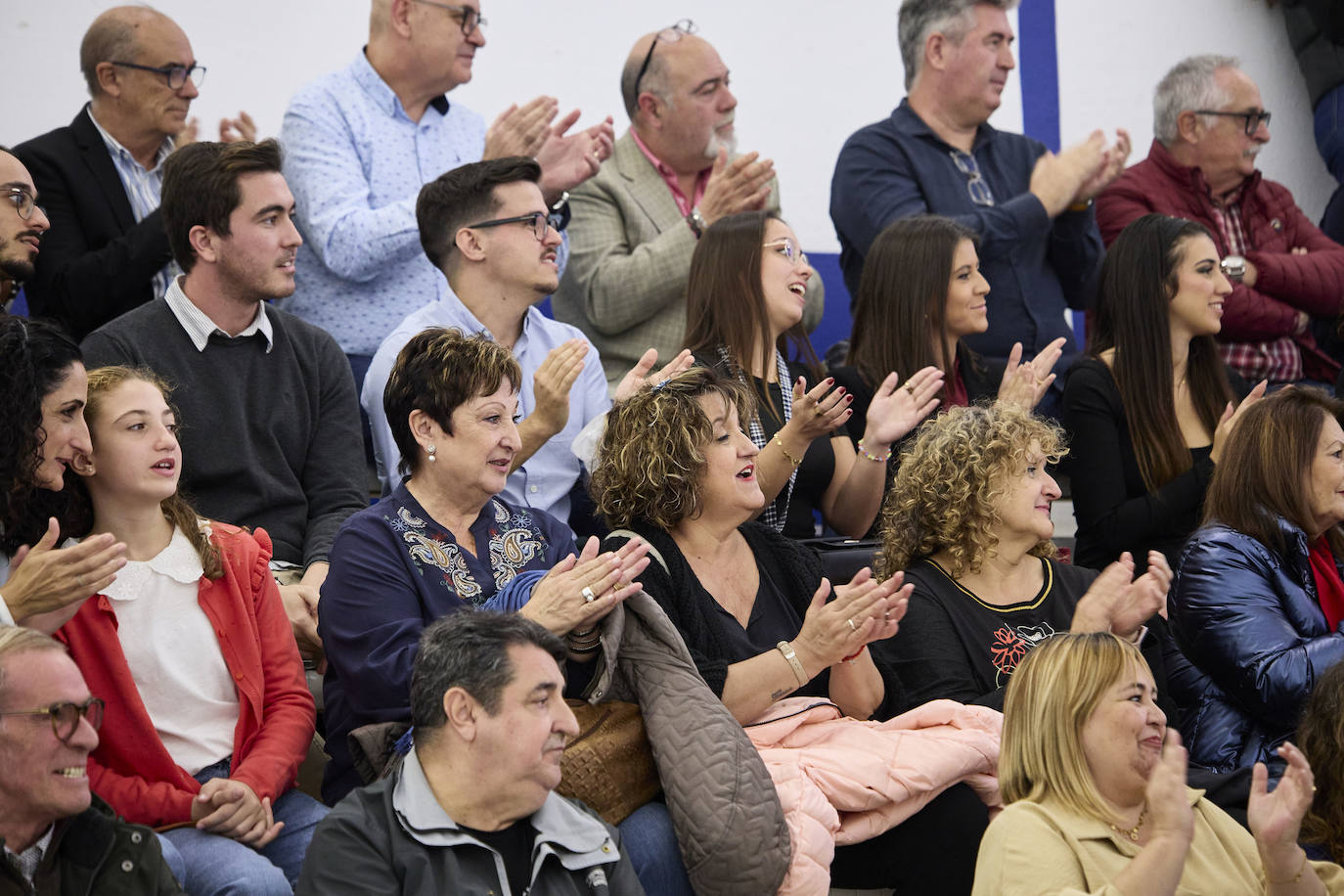Una falla dedicada a la pilota: Rovellet ya es monumento