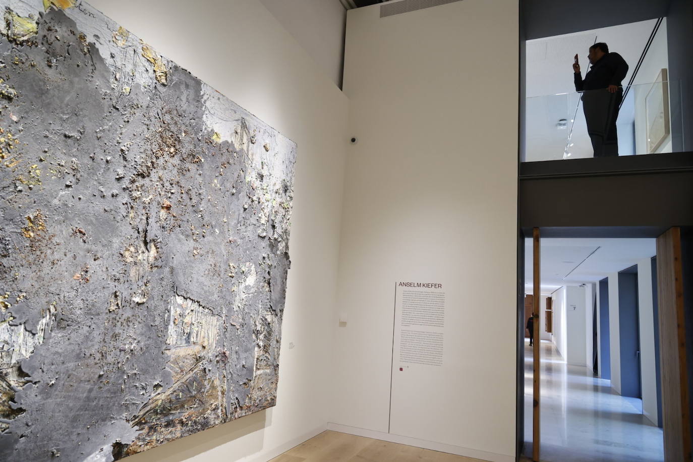 Los primeros visitantes estrenan el Centro de Arte Hortensia Herrero