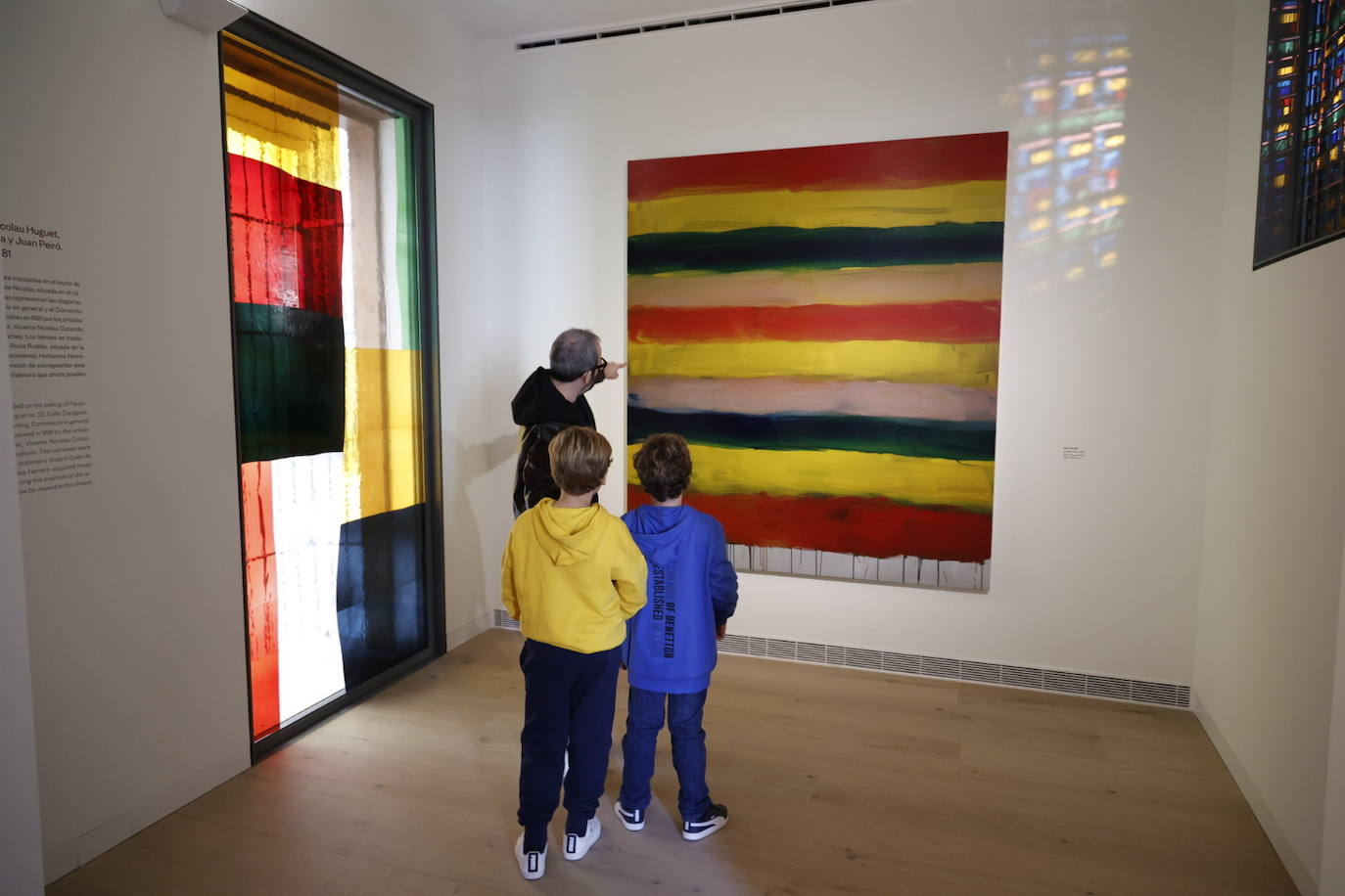 Los primeros visitantes estrenan el Centro de Arte Hortensia Herrero