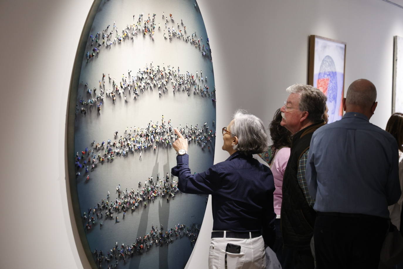 Los primeros visitantes estrenan el Centro de Arte Hortensia Herrero