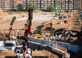 Obras del canal de acceso que se ejecutan en Malilla y que también forman parte del corredor.