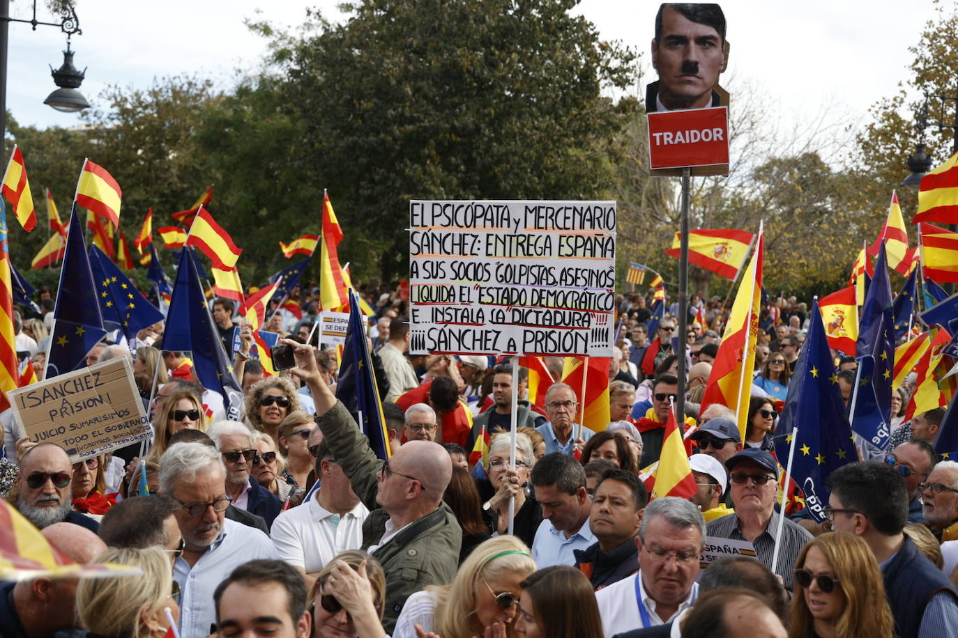 Fotos de la manifestación en Valencia contra la amnistía