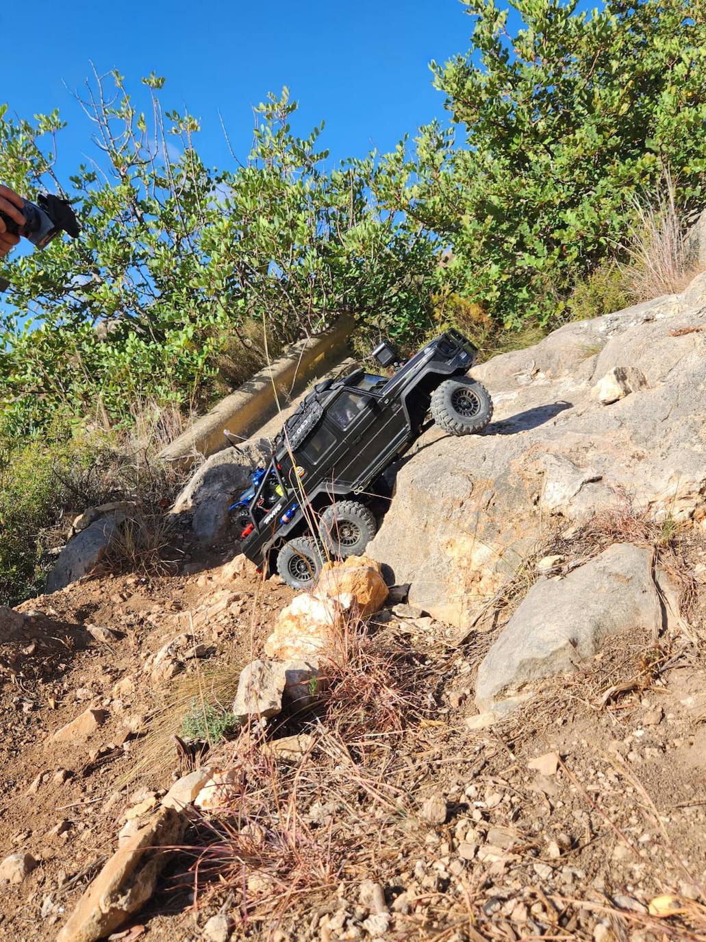 Fotos: Los aficionados al RC &#039;crawling&#039; se citan en Valencia con espectaculares coches teledirigidos