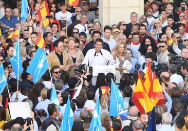 Miles de valencianos claman contra la amnistía