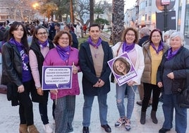 El portavoz socialistas en la manifestación del 25N.