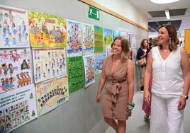 Visita de la alcaldesa de Valencia, María José Catalá, a un centro escolar.