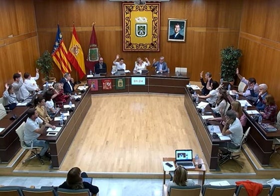 El pleno de noviembre celebrado en Calp.