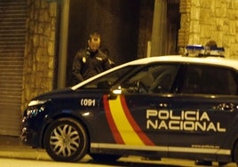 Imagen de archivo de una patrulla de la Policía Nacional.