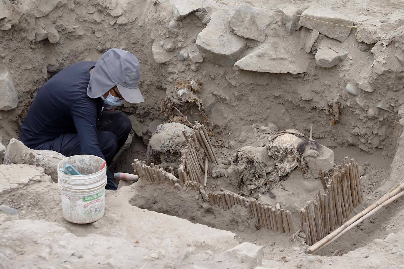 Sorprendente hallazgo en Lima: Encuentran cinco momias de unos 1.000 años de antigüedad