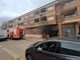 Bomberos han sofocado el incendio.