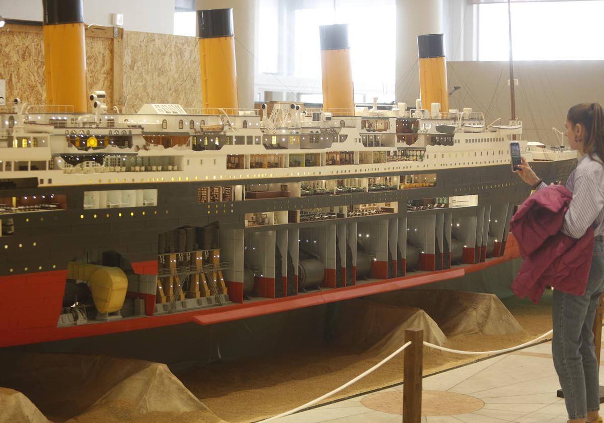 Fotos: la mayor exposición del Titanic llega al Ateneo Mercantil de Valencia en Navidad