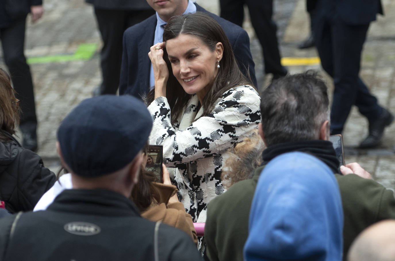 Letizia recupera su chaqueta más icónica