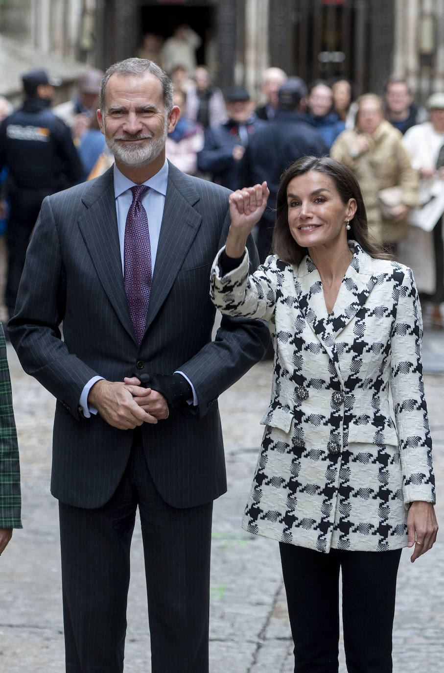 Letizia recupera su chaqueta más icónica