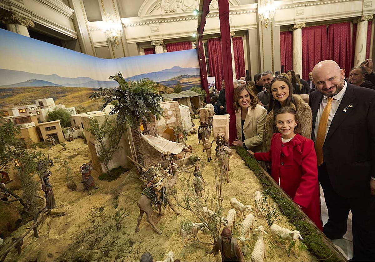 Presentación del belén en el Salón de Cristal.