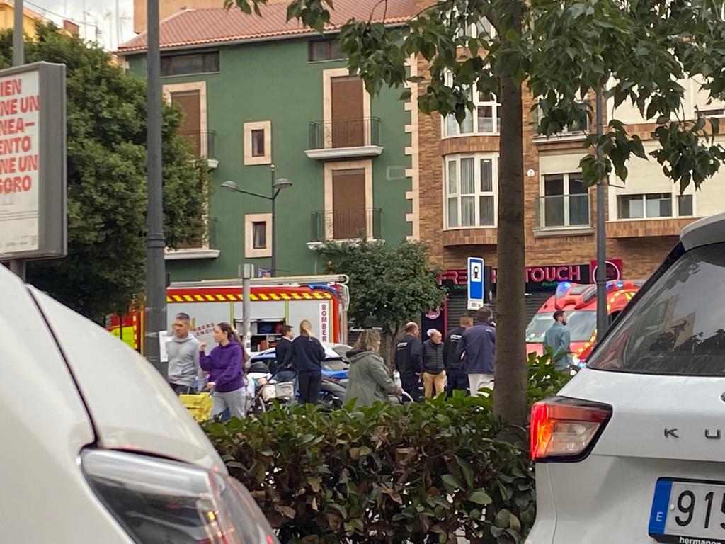 Las imágenes del accidente entre dos coches kamikaze tras una persecución en Valencia