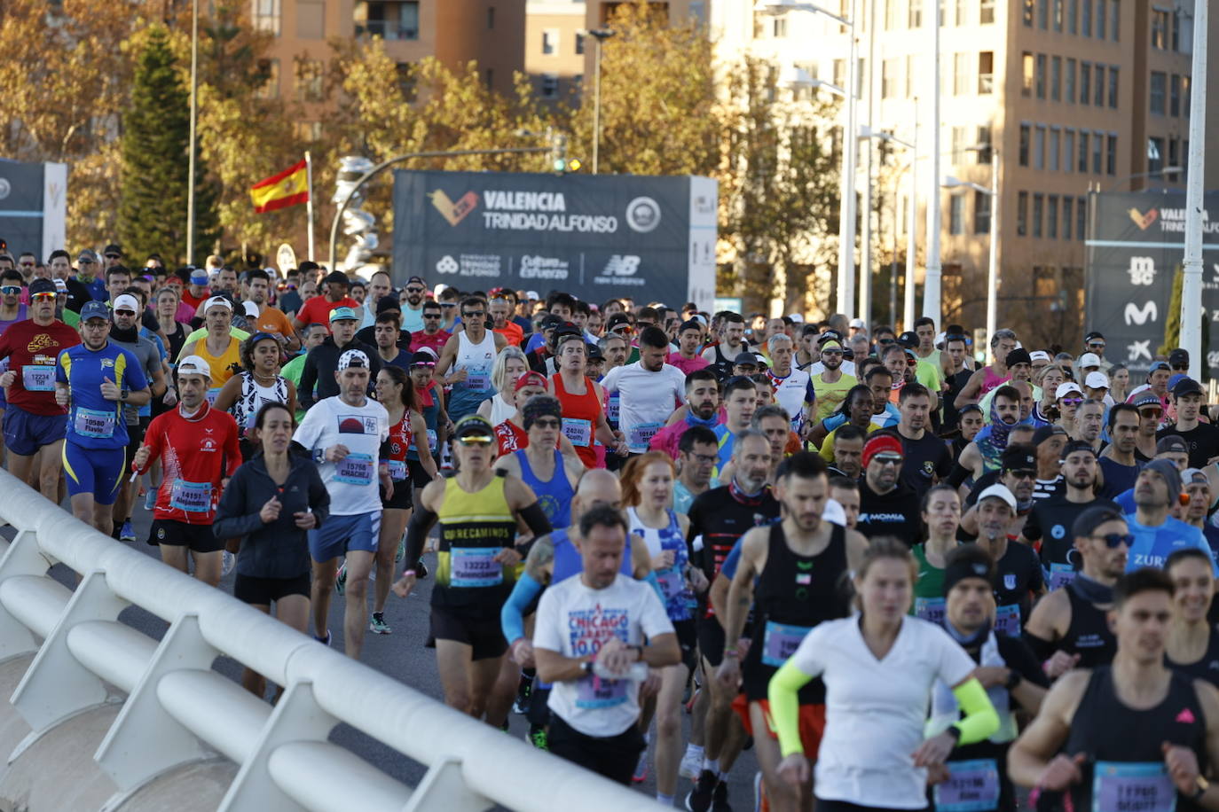 La emocionante salida del Maratón de Valencia 2023