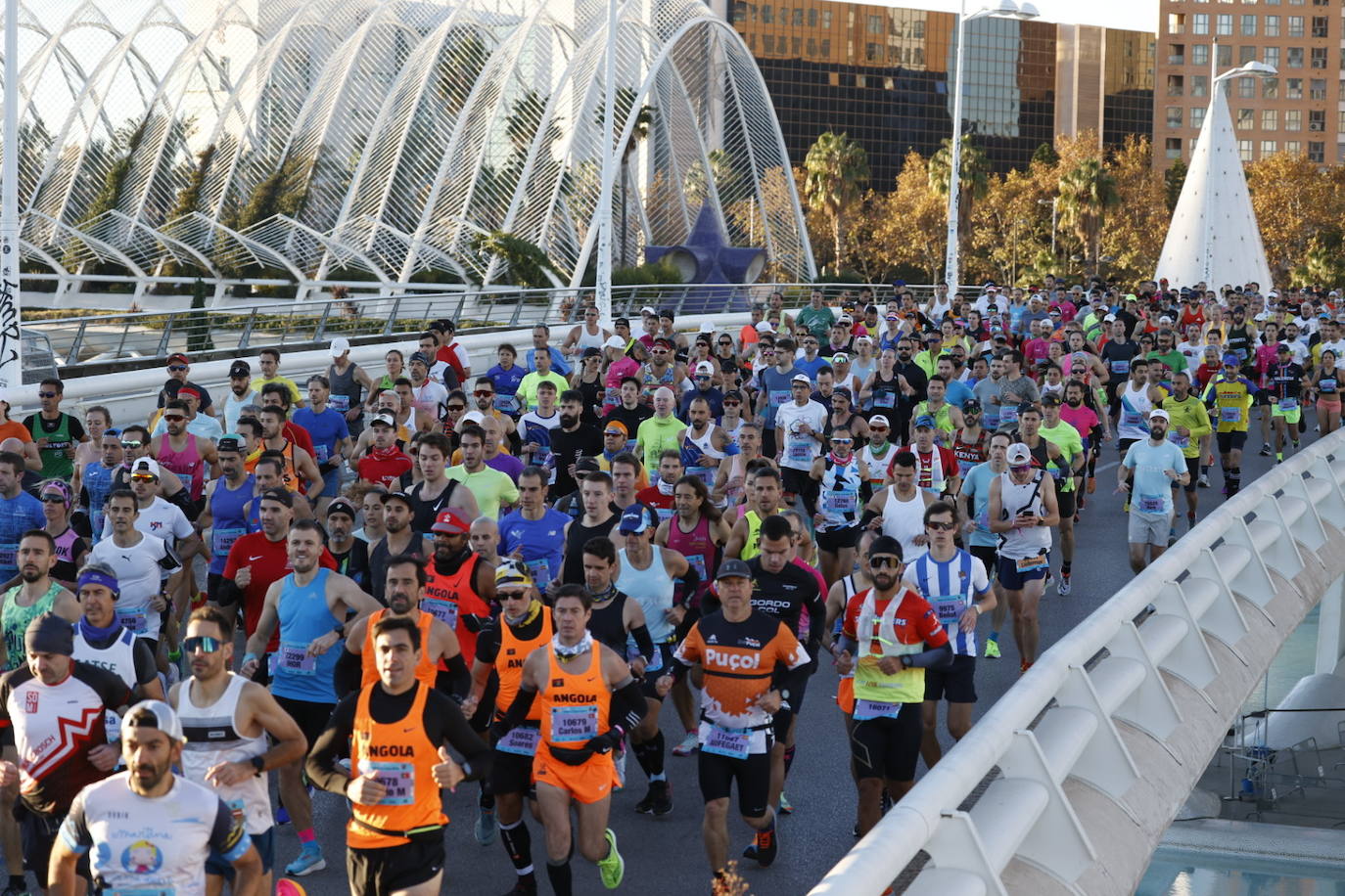 Las fotos más espectaculares del Maratón de Valencia 2023