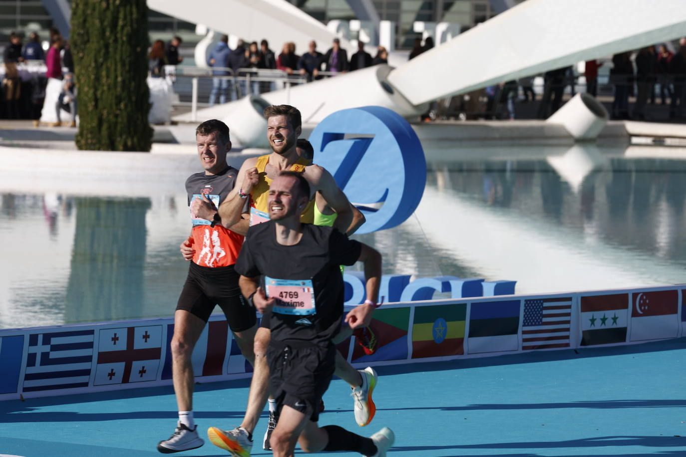 Las fotos más espectaculares del Maratón de Valencia 2023