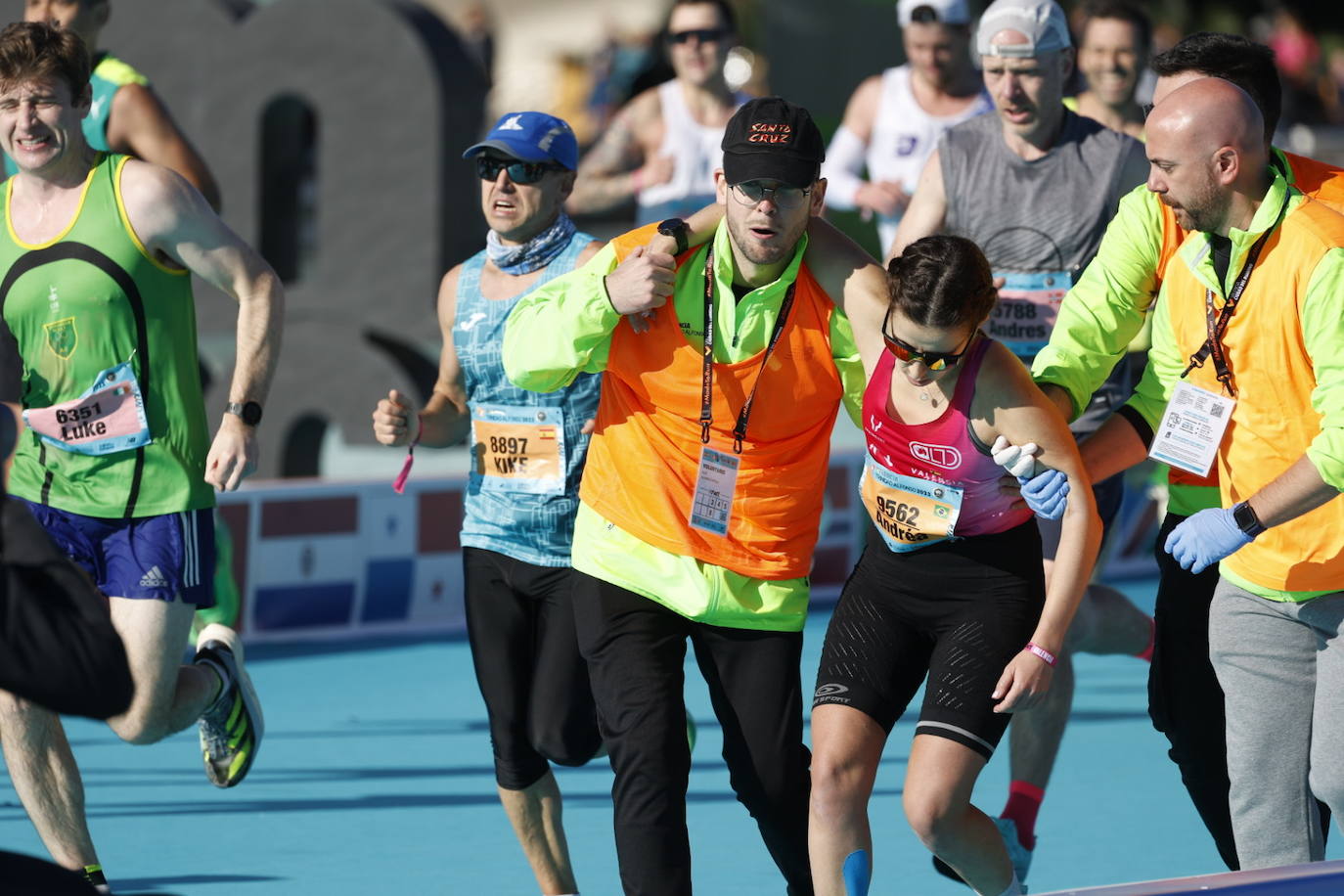 Las fotos más espectaculares del Maratón de Valencia 2023