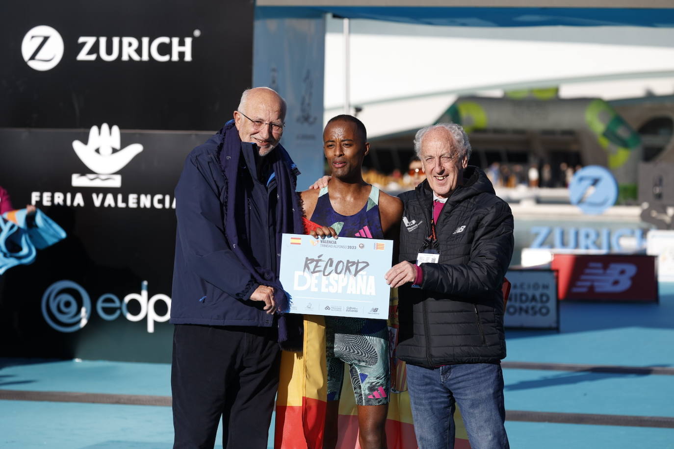 Las fotos más espectaculares del Maratón de Valencia 2023