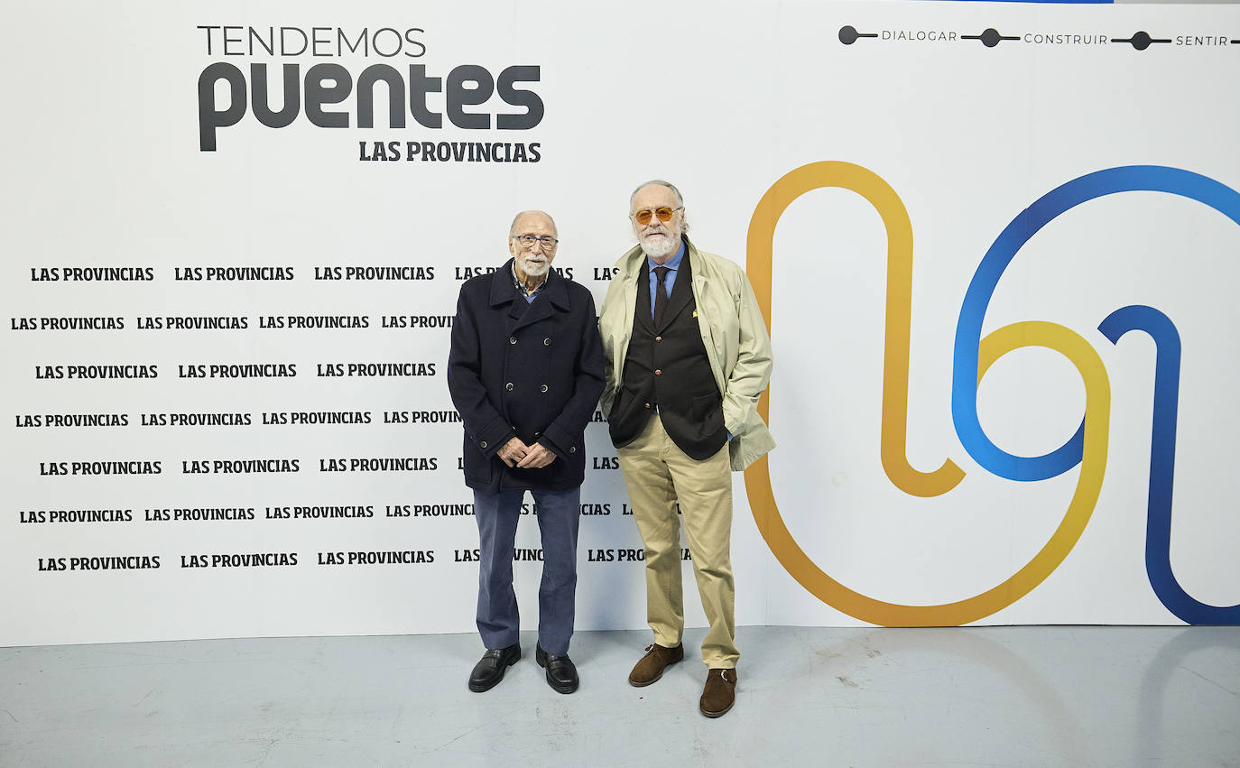 Acto de LAS PROVINCIAS en defensa de la Constitución