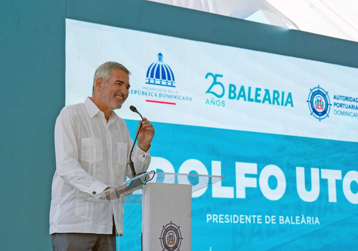 Adolfo Utor en la presentación de la nueva línea.