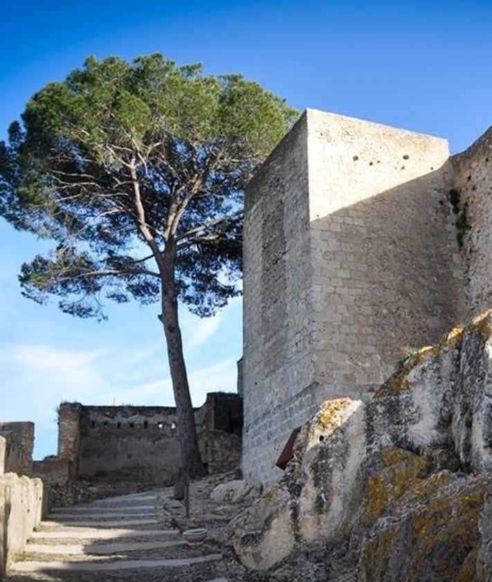 Imagen secundaria 2 - Porta Ferrisa, Porta Santa María y Torre Gótica castell Menor. 