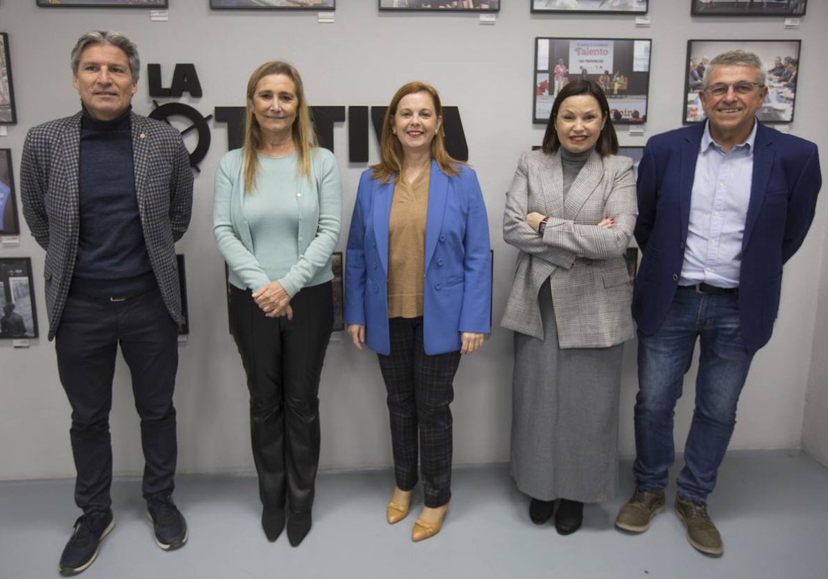 Dirigentes empresariales y políticos presentes en la jornada.