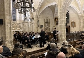 Actuación del ensemble de clarinetes del Conservatorio de Llíria en Auxy.