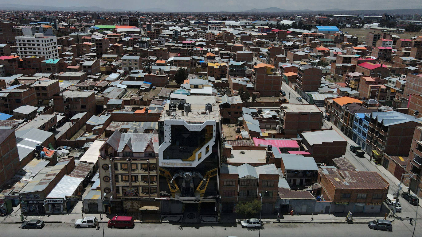 El extravagante lujo de los &#039;cholets&#039;, las casas de los ricos en Bolivia