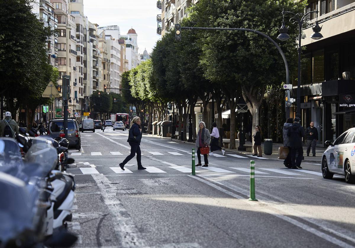 Vistas de la calle Colón desde Porta del Mar.