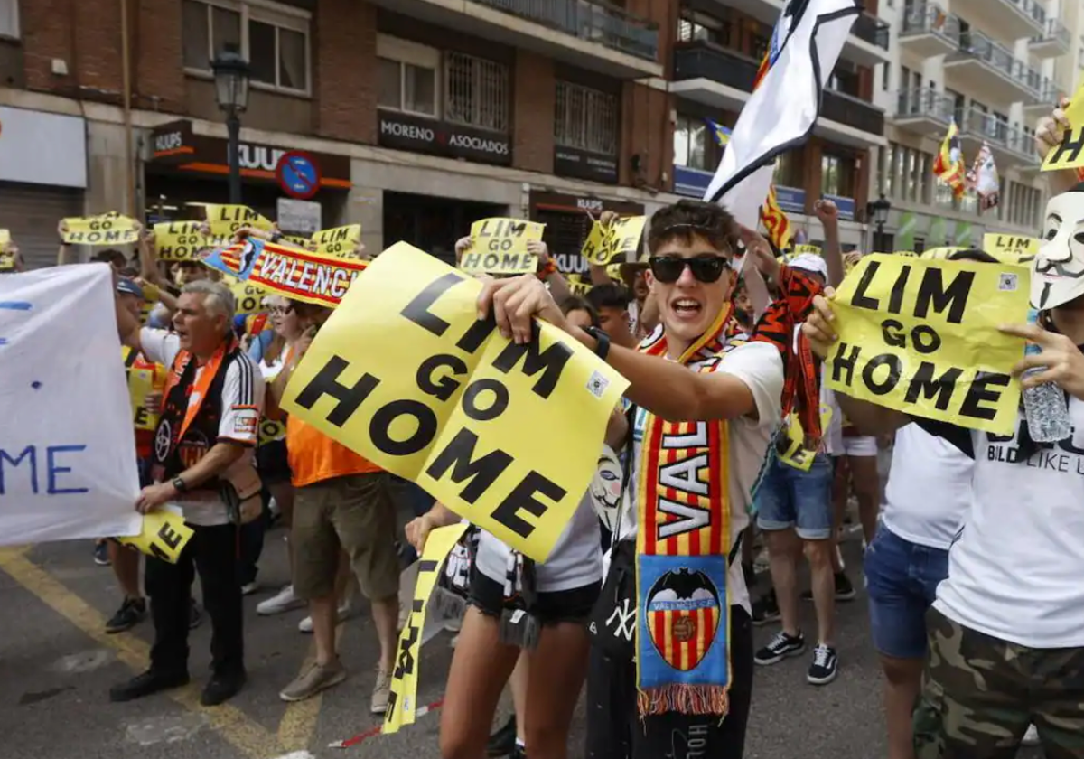 Foto archivo de una protesta en Mestalla