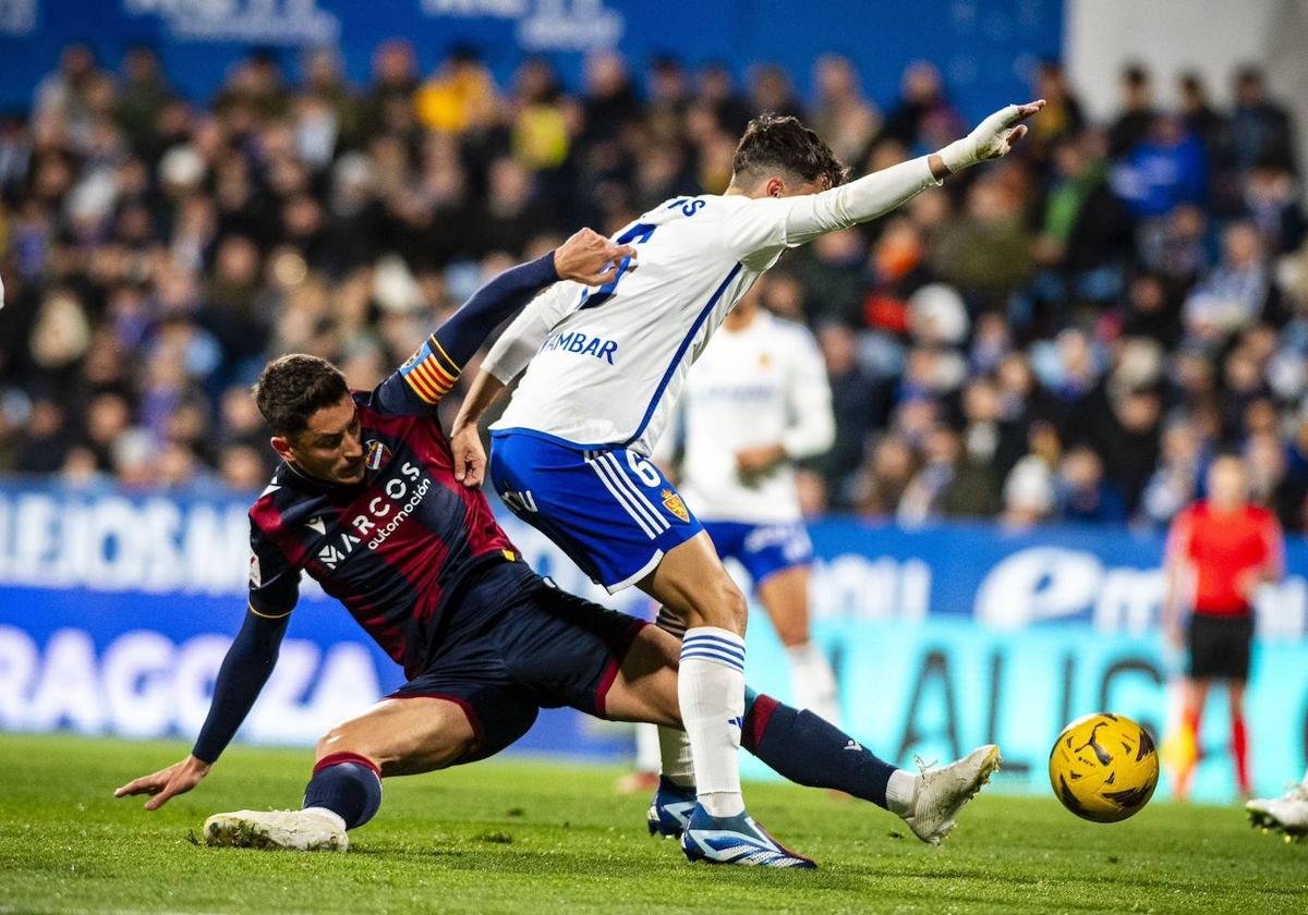 Pablo Martínez, durante el partido ante el Zaragoza.