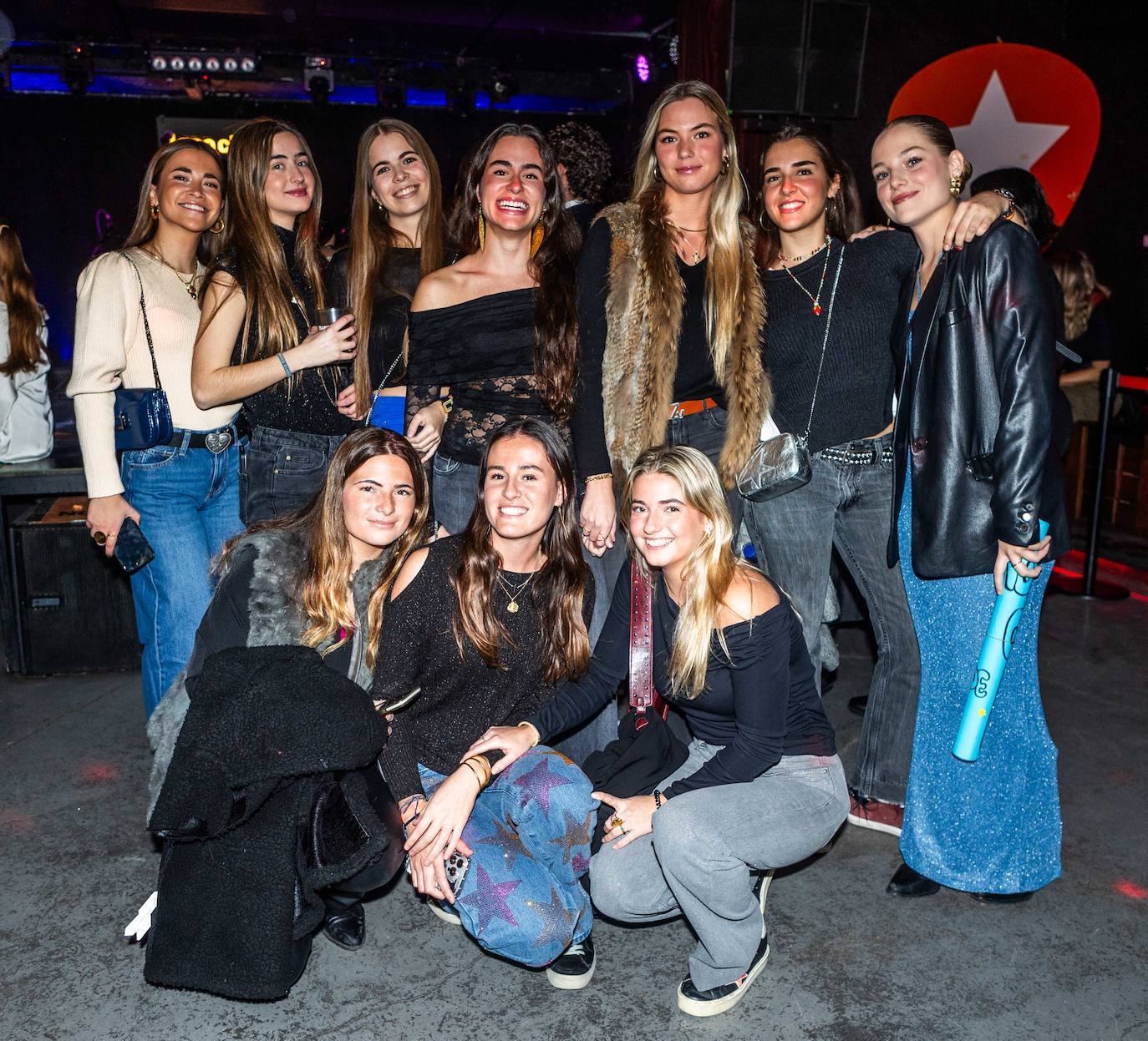 Morena Villar, Mireia Matas, Lola Valles, Ana Motes, Victoria Espí, Naiara Fernández, Júlia Sanchis, Inma Roca y Marta Martí.