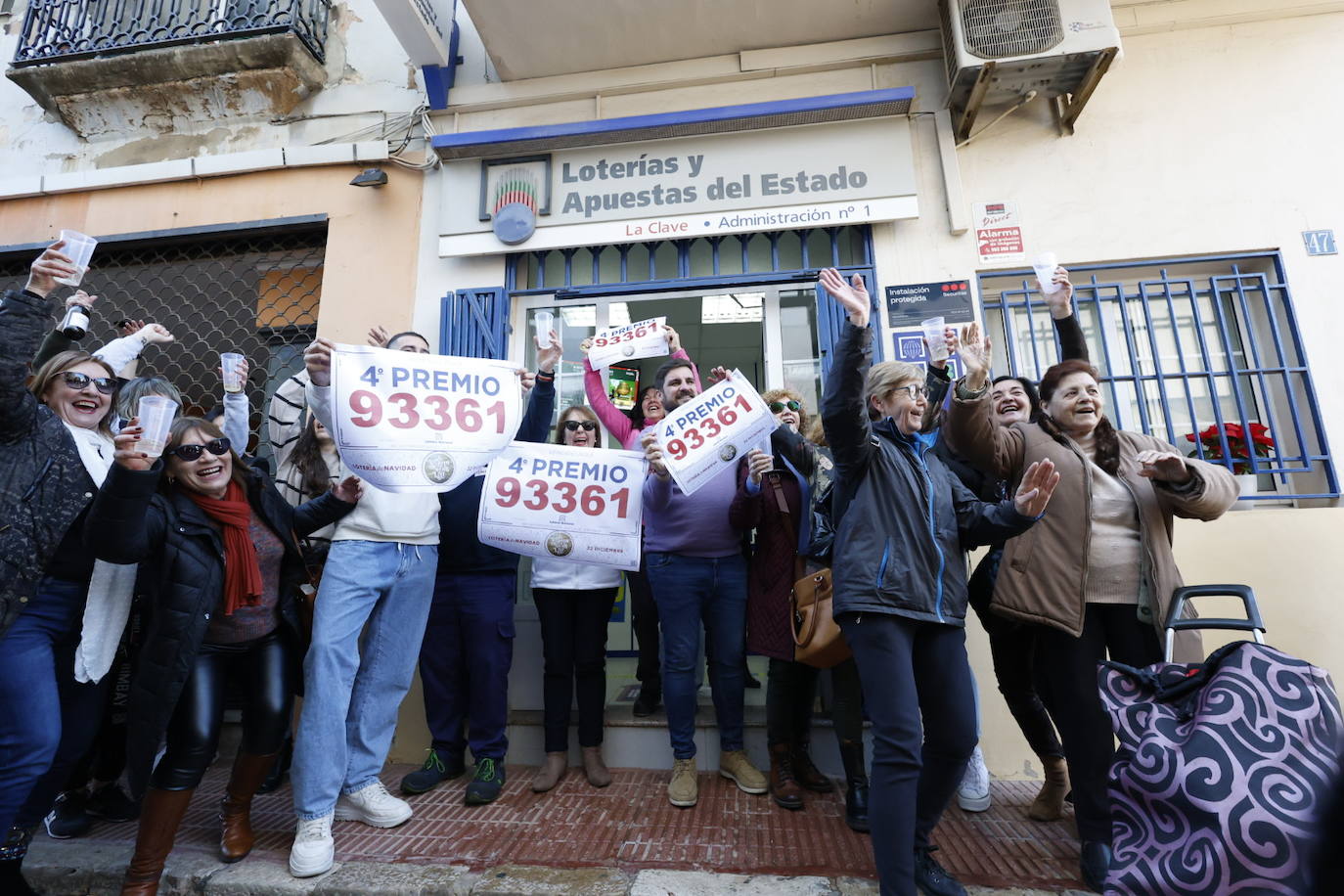 Imágenes del día de la Lotería de Navidad en la Comunitat