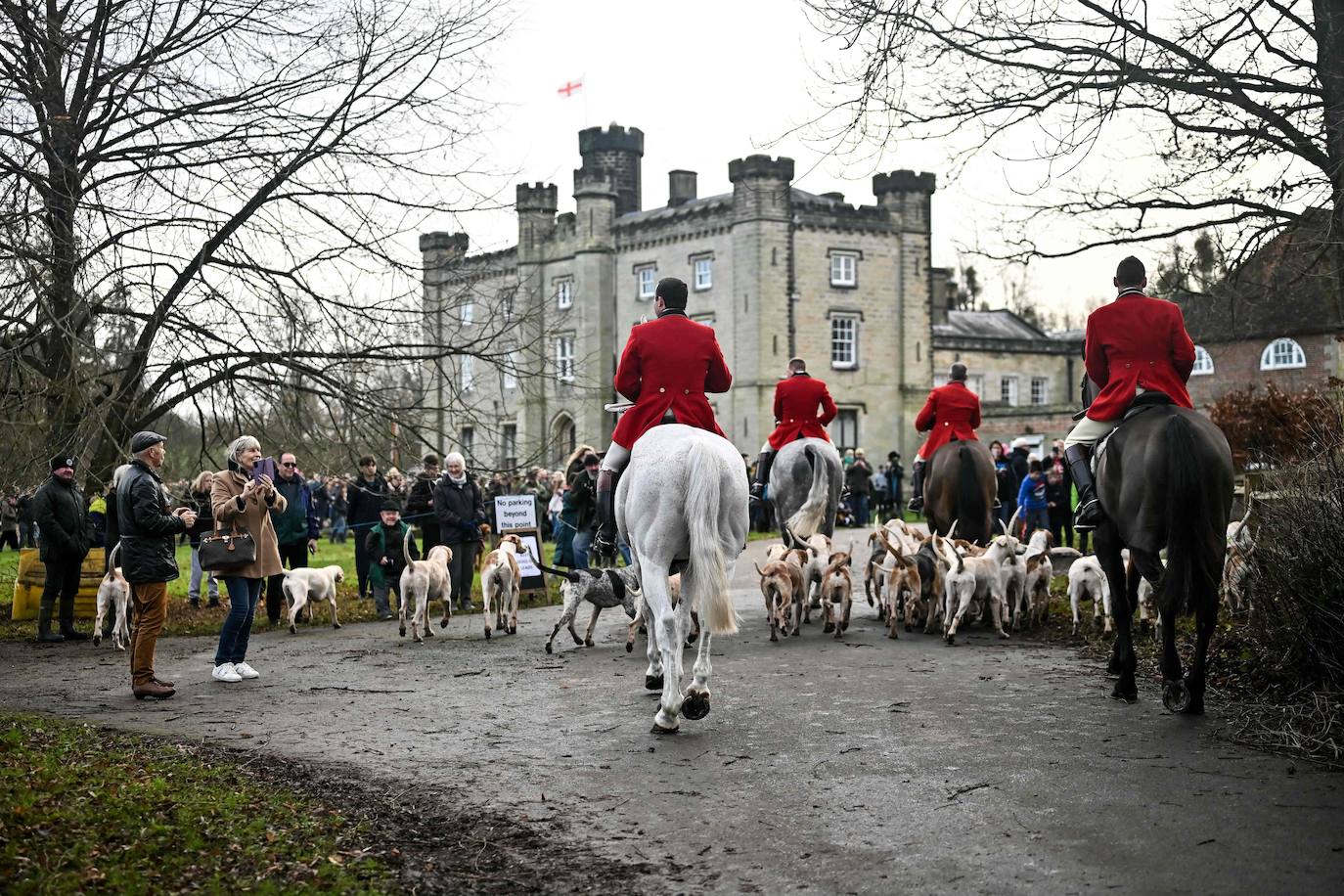 Reino Unido celebra el tradicional día de cacería Boxing Day