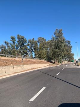 Repavimentación de viales en el polígono.