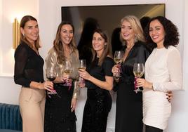 María Serrano, Nuria Galbis, Sonia Baselga, Mónica Duart y Andrea Villafañe.