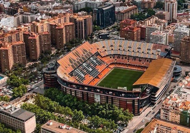 Imagen aérea del estadio de Mestalla.