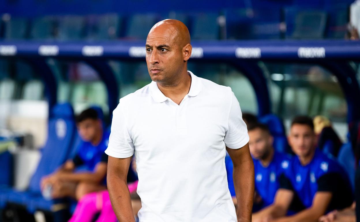 Exentrenador Levante UD Nafti | Mehdi Nafti ya tiene nuevo equipo