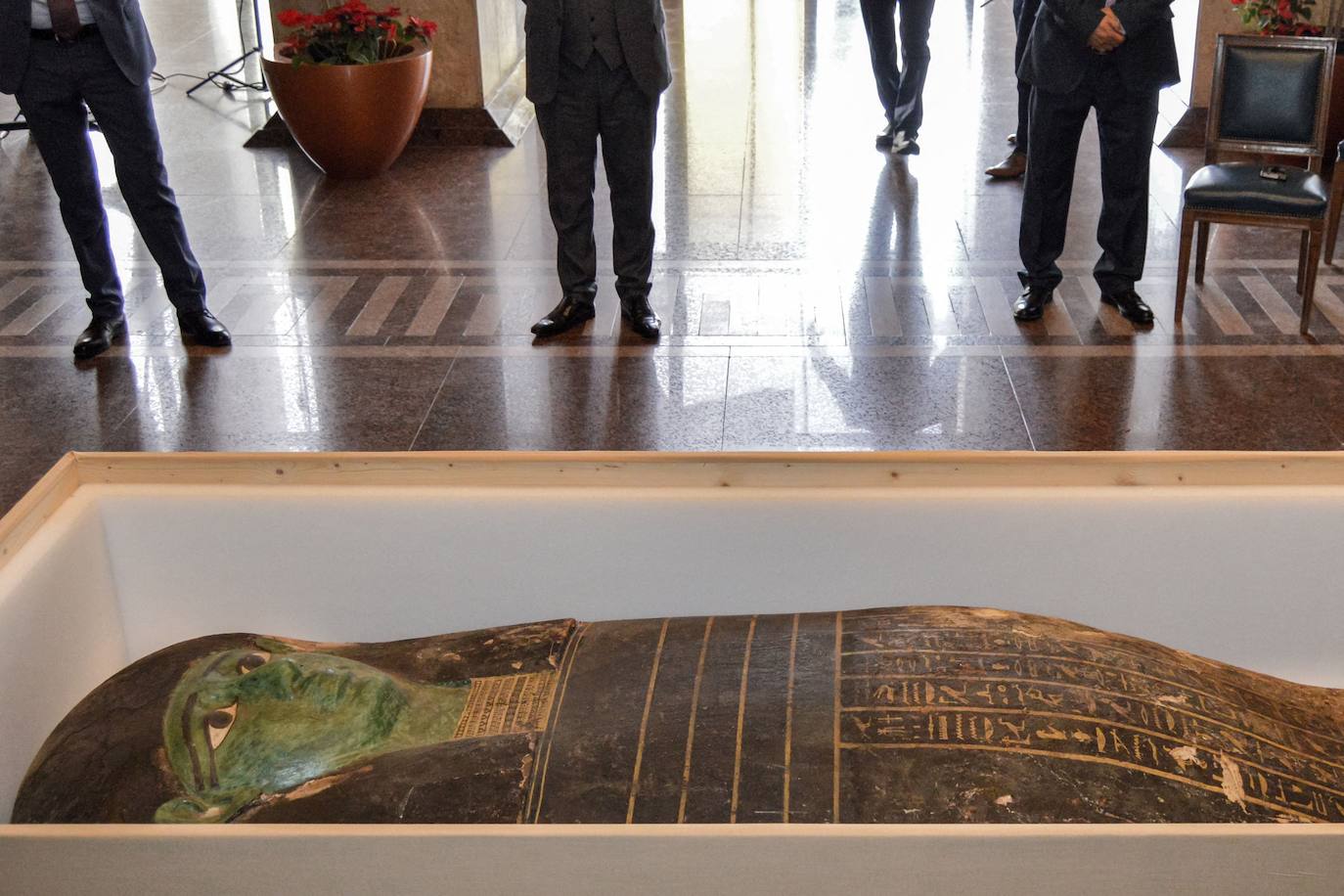 Fotos: Egipto recupera el Sarcófago Verde robado que se exponía en un museo de EE.UU.