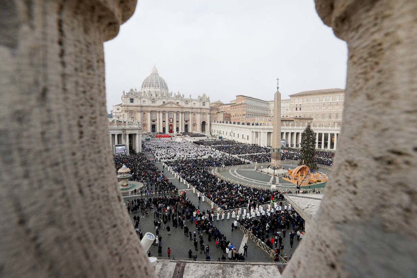 Fotos: El funeral del Papa Benedicto XVI en imágenes