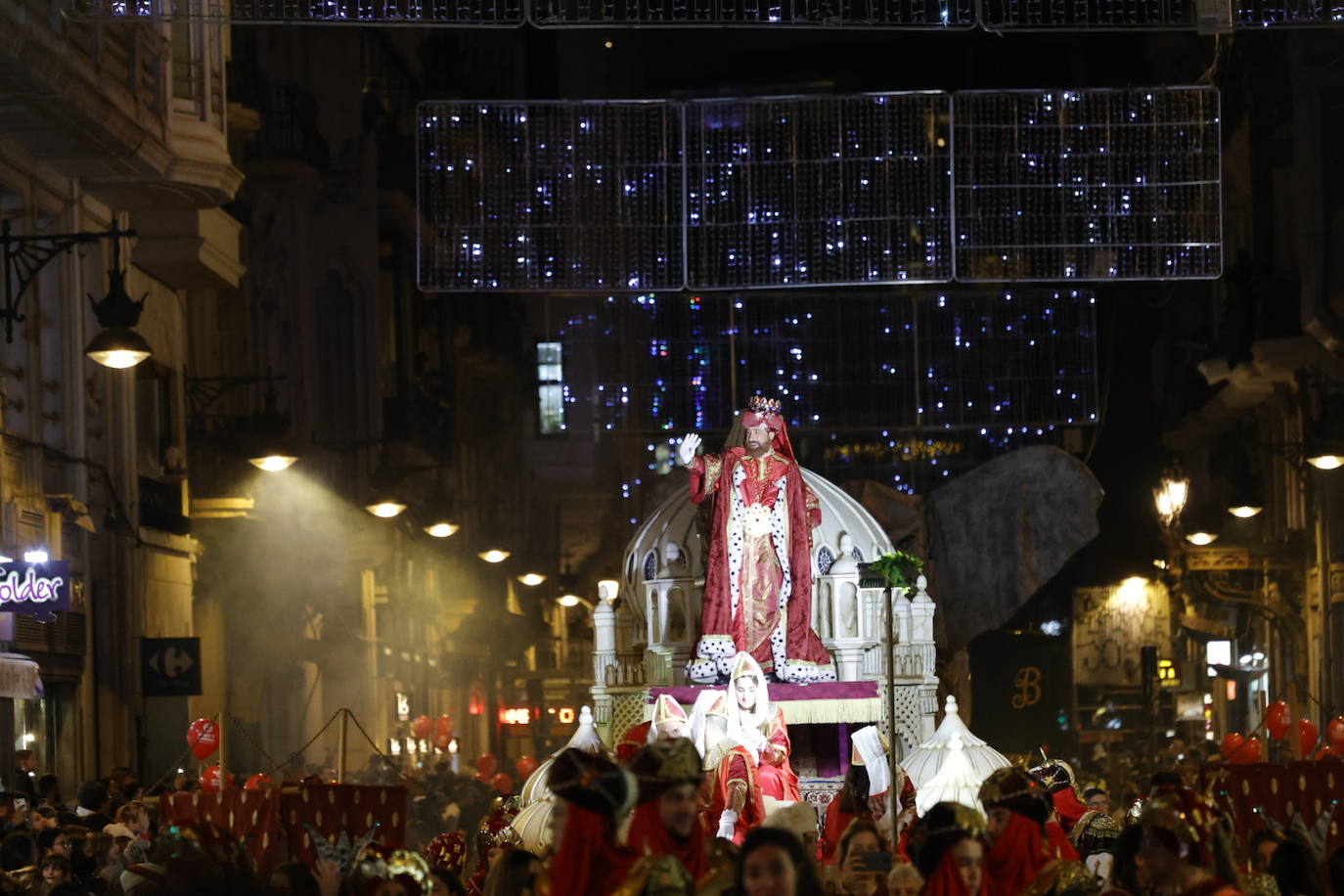 Fotos: Así ha sido la Cabalgata de Reyes de Valencia