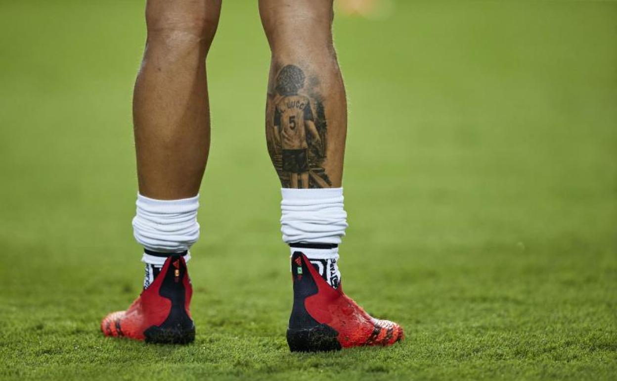 Tatuaje de Gabriel Paulista, defensa del Valencia CF.