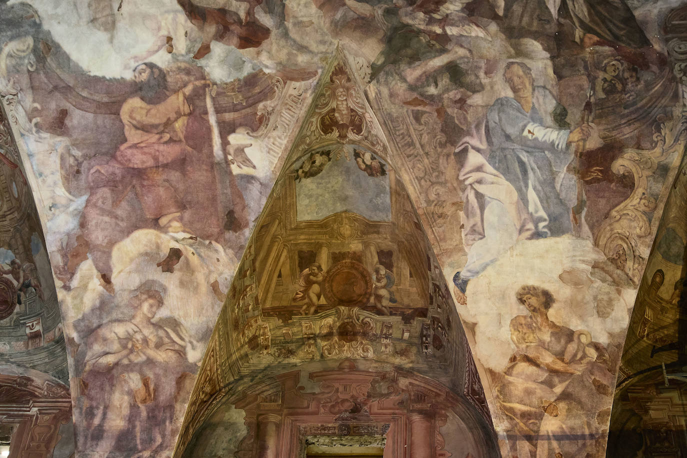 Fotos: Frescos de Palomino en la bóveda de la iglesia de los Santos Juanes de Valencia