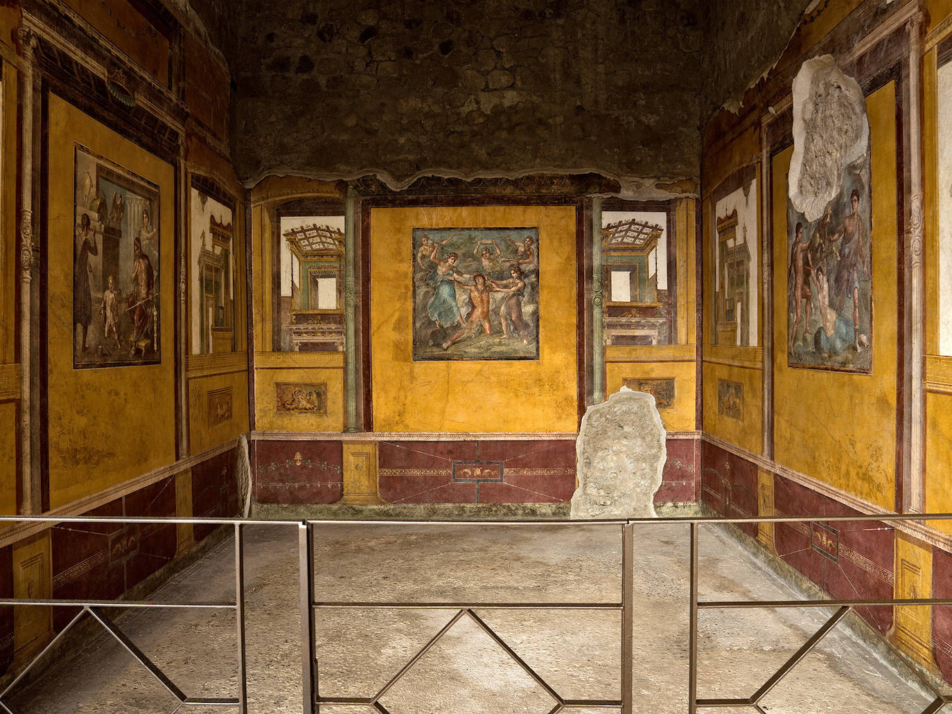 Pompeya | Reabre la emblemática y erótica Casa de los Vettii en Pompeya