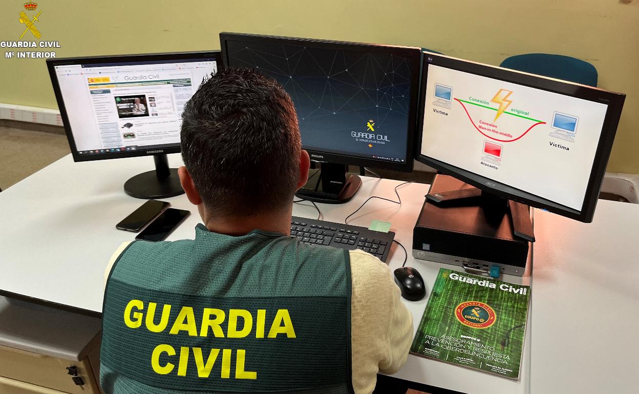 La investigación de la Guardia Civil ha destapado a los estafadores. 