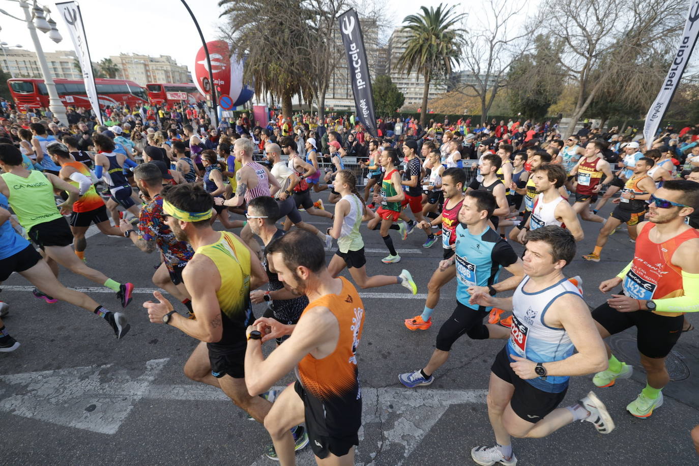 Fotos: Búscate en la salida de la 10K Valencia Ibercaja