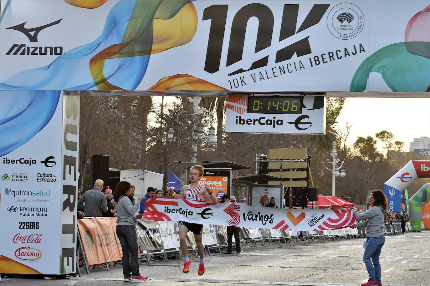 Fotos: Búscate en la 10K Valencia Ibercaja 2023