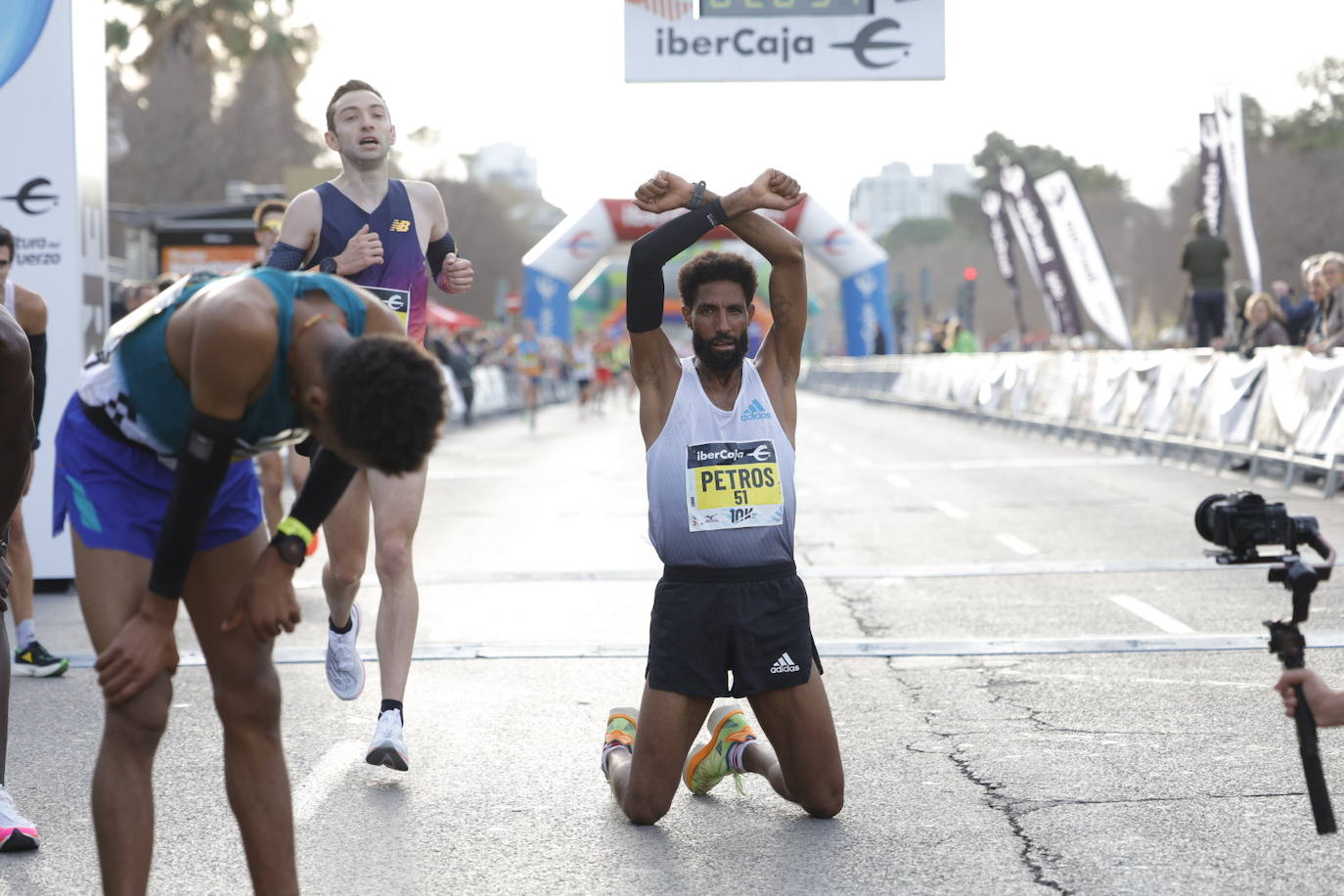 Fotos: Así ha sido la llegada a meta de los atletas de élite